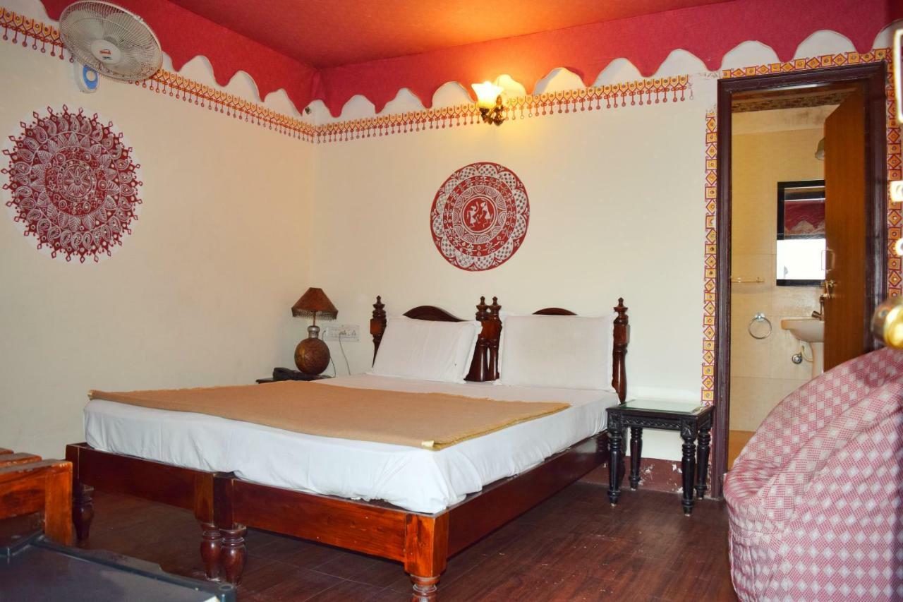 Hotel Kurabar Kothi Ουνταϊπούρ Εξωτερικό φωτογραφία