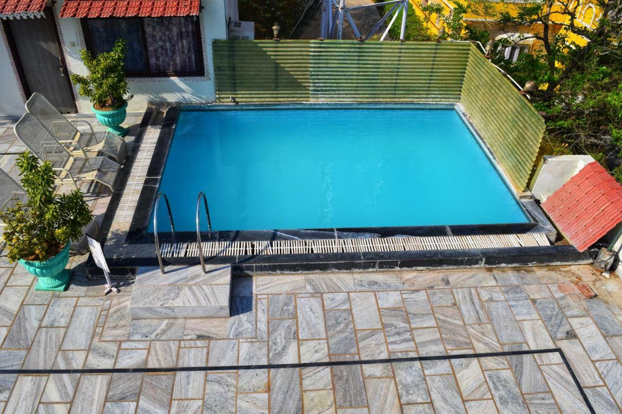 Hotel Kurabar Kothi Ουνταϊπούρ Εξωτερικό φωτογραφία